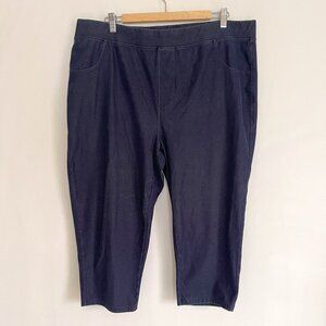 A MTL 1980 Woman Blue Denim Stretch Pull On Capri Crop Pants Size 22-24